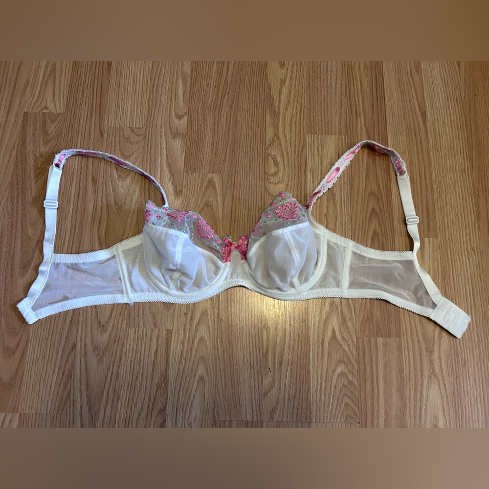 Floral Lace Underwire Bra - Cream and Pink